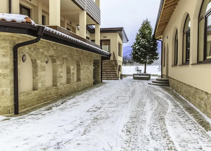 Hotel Nikol